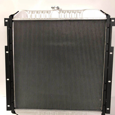 Réservoir d'eau de radiateur de pièces de rechange de Hydraulic Main Pump d'excavatrice pour E320 CAT Engine