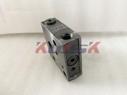 Excavatrice Hydraulic Pump Parts de Control Valve PC200-7 KOMATSU de pilote d'excavatrice